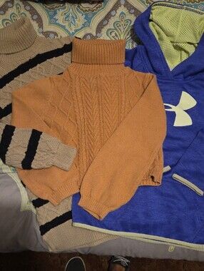 Sweaters And Under Armour Kids' Hoodie Bundle